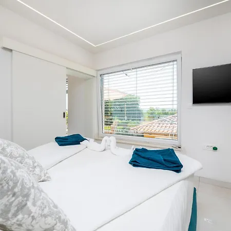 Apartman Cozy In With Wifi